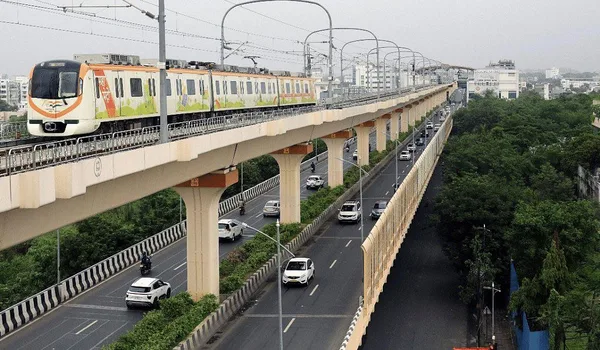 Hitec City vs Kondapur 2026 comparison